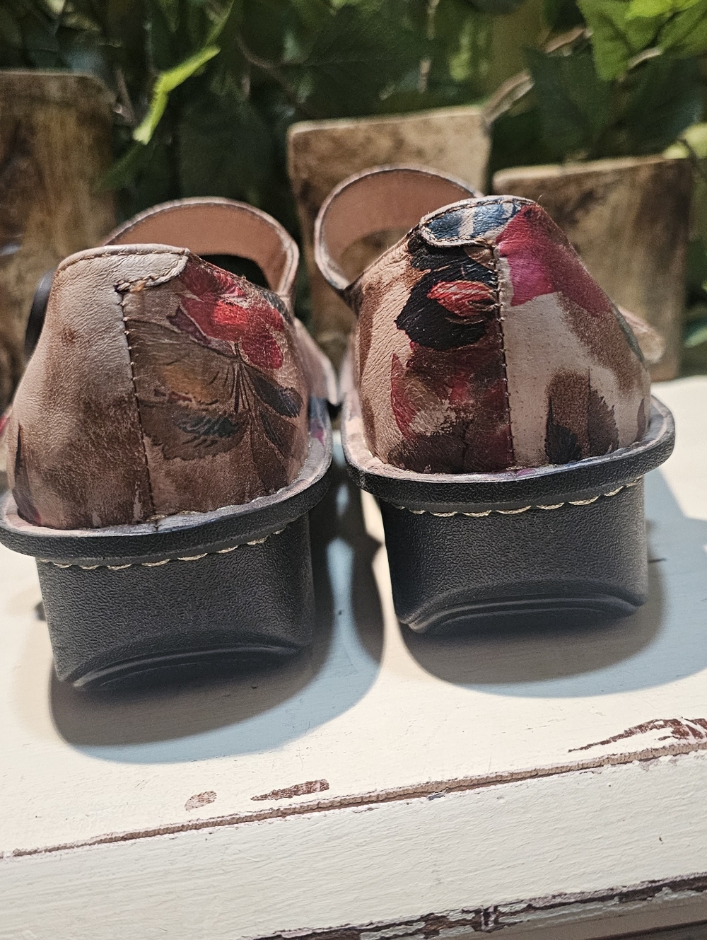 Alegria Multicolor Patterned Mary Jane Shoes SIZE 38 - Picture 3 of 8